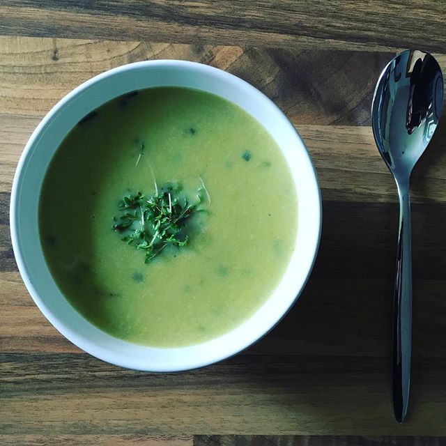 Spargelsüppchen#Suppe #foodporn #spargel #soup #asparagus