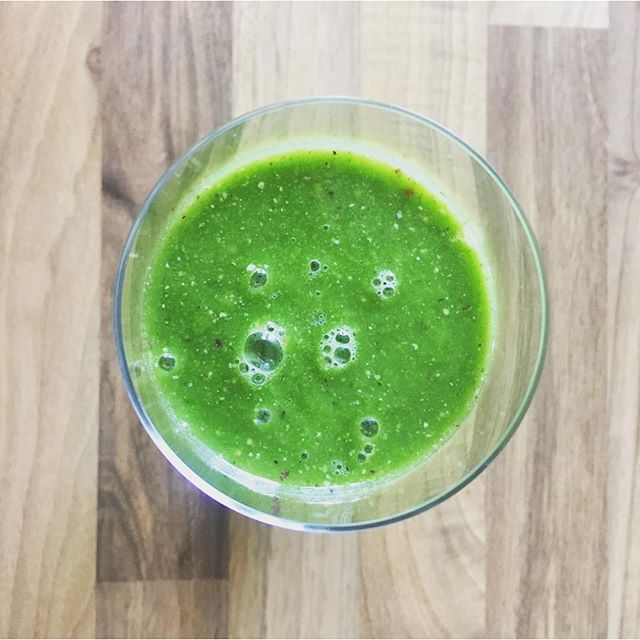Is sicher gesund!#Green #smoothie #siehtschlimmerausalsesist #healthy